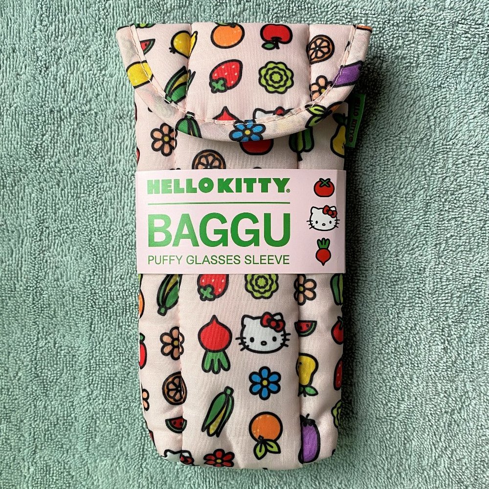 NWT Baggu Puffy Glasses Sleeve - Hello Kitty & Icon